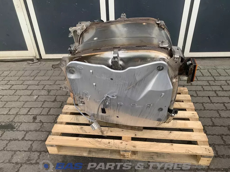 Scania Uitlaatdemper Scania 2521074 - Глушитель/ Выхлопная система для Грузовиков: фото 1 Scania Uitlaatdemper Scania 2521074 - Глушитель/ Выхлопная система для Грузовиков: фото 1