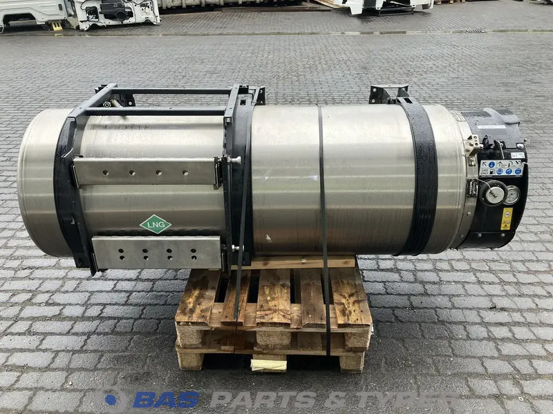 Volvo Brandstoftank Volvo 565 Liter 22866641 - Топливный бак для Грузовиков: фото 1 Volvo Brandstoftank Volvo 565 Liter 22866641 - Топливный бак для Грузовиков: фото 1