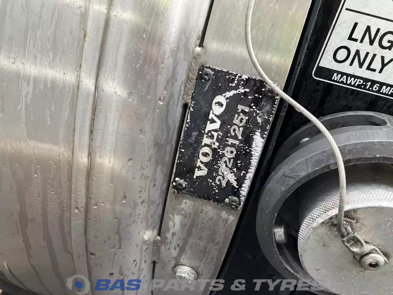 Volvo Brandstoftank Volvo 565 Liter 22866641 - Топливный бак для Грузовиков: фото 5 Volvo Brandstoftank Volvo 565 Liter 22866641 - Топливный бак для Грузовиков: фото 5