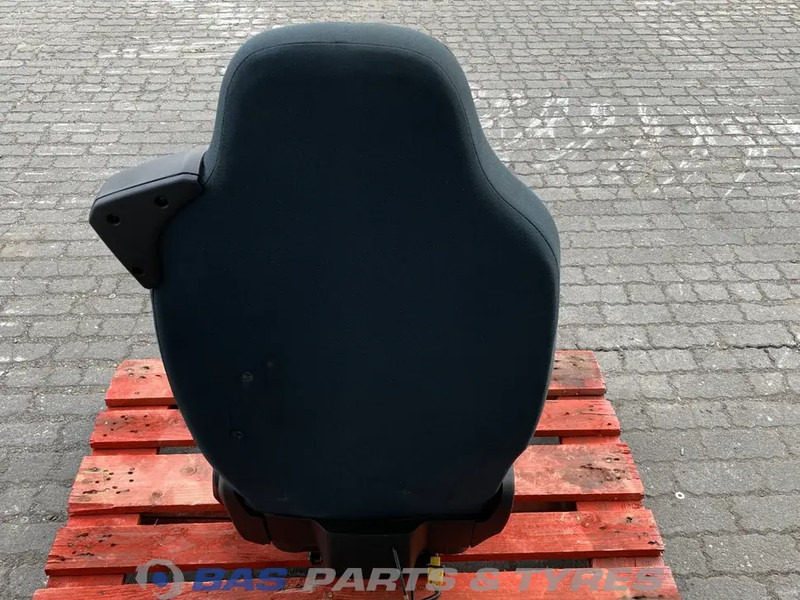 Volvo FE Euro 6 - Сиденье для Грузовиков: фото 3 Volvo FE Euro 6 - Сиденье для Грузовиков: фото 3