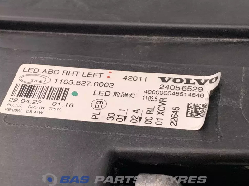 Volvo FH16 (FH5) Koplamp Links 22656781 - Передняя фара для Грузовиков: фото 3 Volvo FH16 (FH5) Koplamp Links 22656781 - Передняя фара для Грузовиков: фото 3