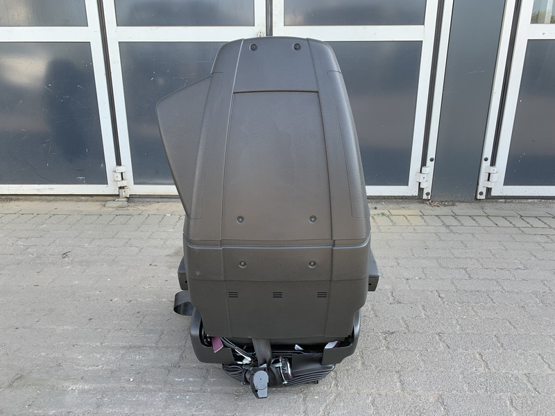 Volvo FM5 Bestuurdersstoel Volvo 23766412 - Сиденье для Грузовиков: фото 3 Volvo FM5 Bestuurdersstoel Volvo 23766412 - Сиденье для Грузовиков: фото 3