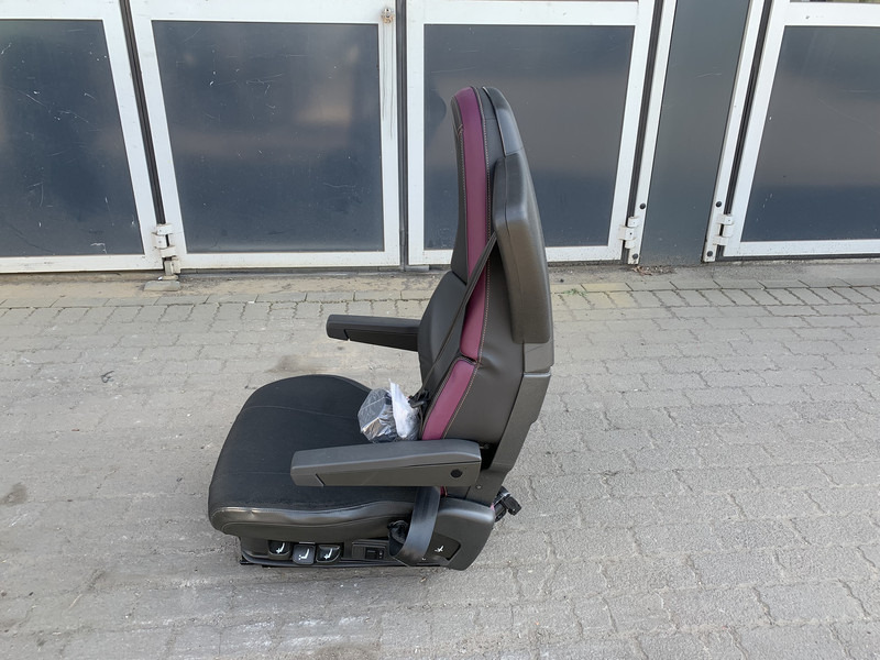 Volvo FM5 Bestuurdersstoel Volvo 23766412 - Сиденье для Грузовиков: фото 2 Volvo FM5 Bestuurdersstoel Volvo 23766412 - Сиденье для Грузовиков: фото 2