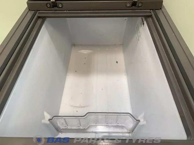 Scania R-Serie NextGen Koelkast Scania 30 Liter 2706544 - Запчасти для Грузовиков: фото 2 Scania R-Serie NextGen Koelkast Scania 30 Liter 2706544 - Запчасти для Грузовиков: фото 2