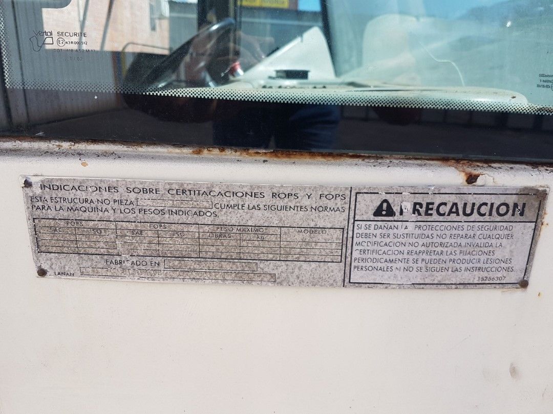 CABINA TEREX TR60 - Кабина: фото 3 CABINA TEREX TR60 - Кабина: фото 3