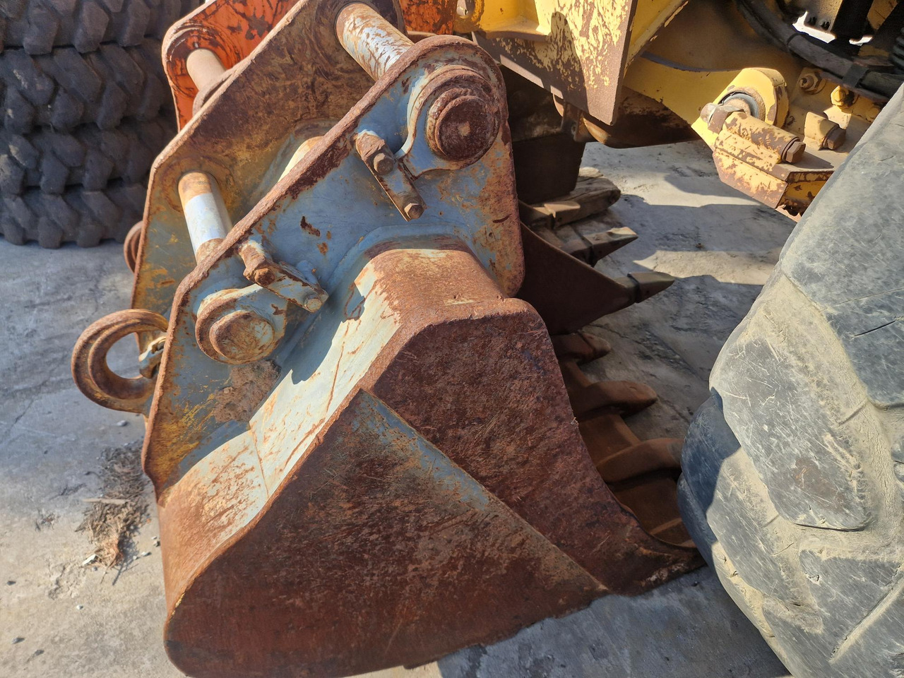 CAZO LIEBHERR A900B - Ковш для экскаватора для Строительной техники: фото 1 CAZO LIEBHERR A900B - Ковш для экскаватора для Строительной техники: фото 1