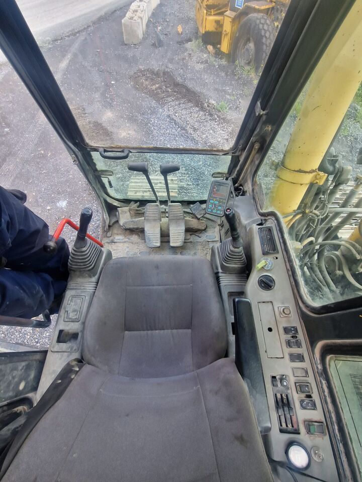 KOMATSU PC 340.6 - Гусеничный экскаватор: фото 4 KOMATSU PC 340.6 - Гусеничный экскаватор: фото 4