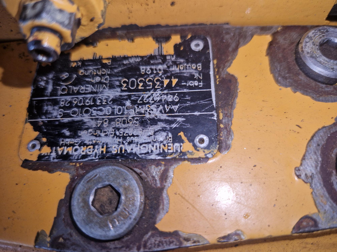 LIEBHERR A4VS6M51 9446727 - Гидравлический насос для Строительной техники: фото 2 LIEBHERR A4VS6M51 9446727 - Гидравлический насос для Строительной техники: фото 2