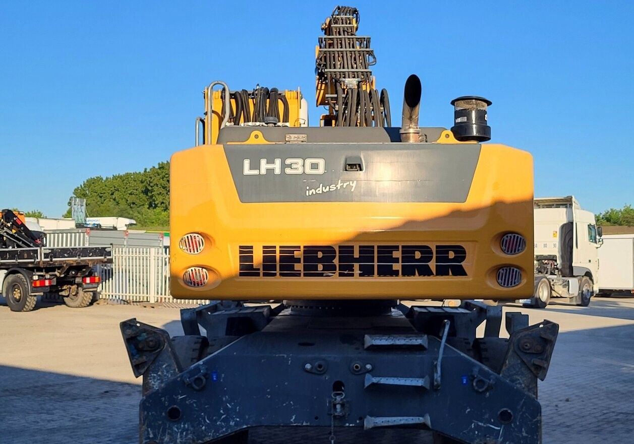 Перегружатель LIEBHERR LH30M: фото 20