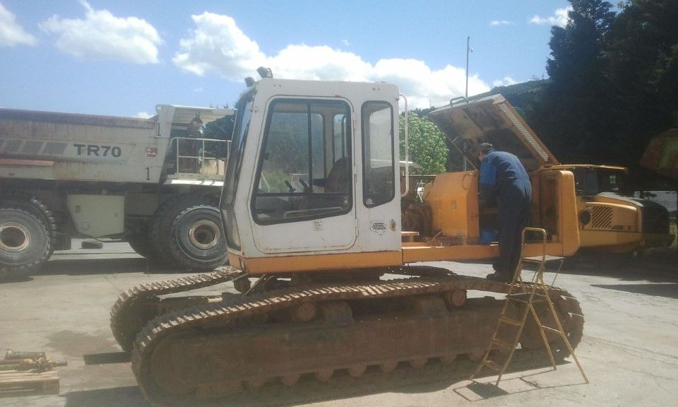 LIEBHERR R922LI S/N: 480-0240 - Гусеничный экскаватор: фото 2 LIEBHERR R922LI S/N: 480-0240 - Гусеничный экскаватор: фото 2