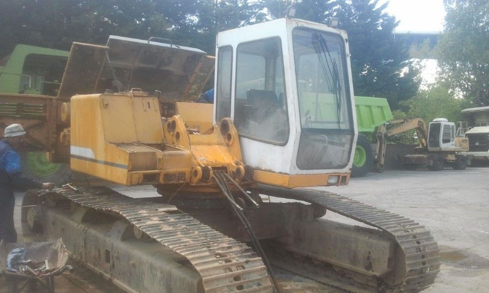 LIEBHERR R922LI S/N: 480-0240 - Гусеничный экскаватор: фото 1 LIEBHERR R922LI S/N: 480-0240 - Гусеничный экскаватор: фото 1