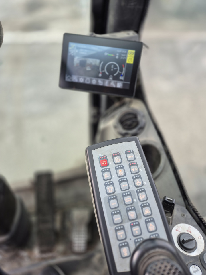 Liebherr LH30M - Перегружатель: фото 4 Liebherr LH30M - Перегружатель: фото 4