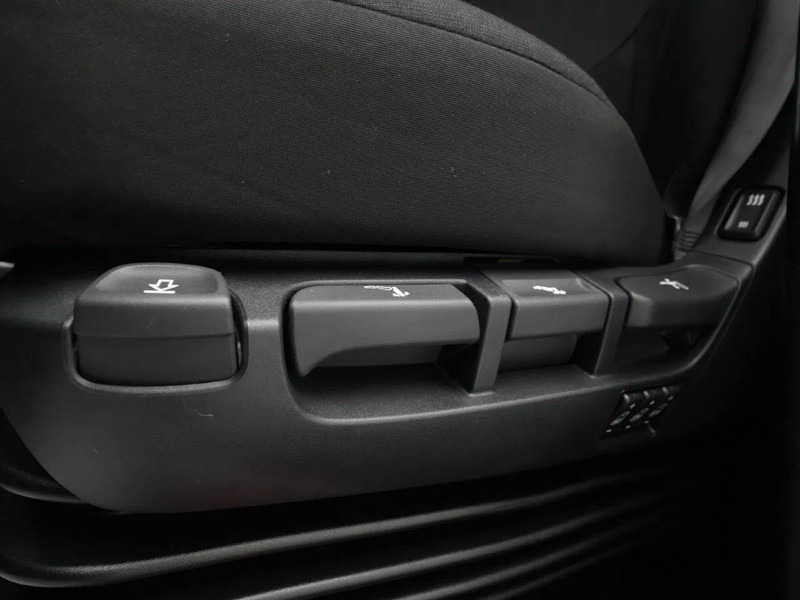 Тягач DAF XF 450 FT, Space Cab, PTO: фото 13 Тягач DAF XF 450 FT, Space Cab, PTO: фото 13