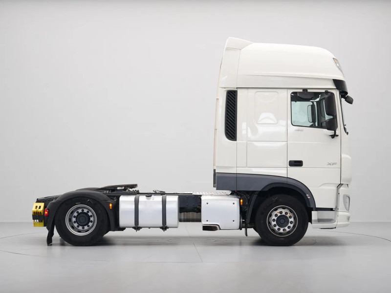 Тягач DAF XF 480 FT Super Space Cab, 2x Tanks: фото 6 Тягач DAF XF 480 FT Super Space Cab, 2x Tanks: фото 6