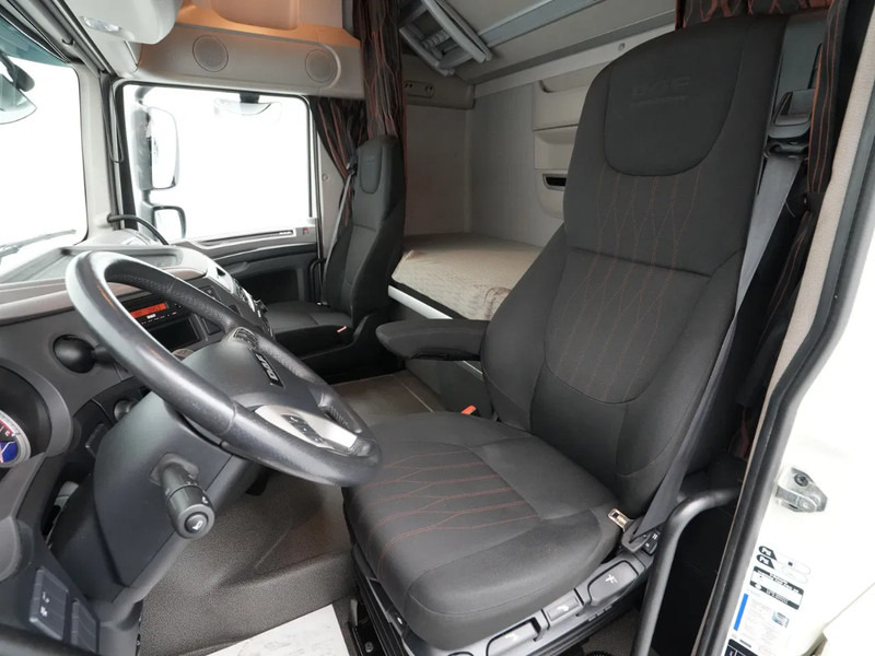 Тягач DAF XF 480 FT Super Space Cab, 2x Tanks: фото 15 Тягач DAF XF 480 FT Super Space Cab, 2x Tanks: фото 15