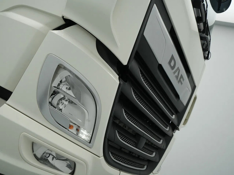 Тягач DAF XF 480 FT Super Space Cab, 2x Tanks, PTO Prep: фото 11