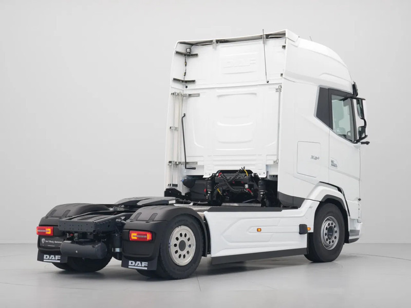 DAF XG+ 530 FT EXCLUSIVE AUDIO - INTARDER FULL AIR SUSPENSION - Тягач: фото 5 DAF XG+ 530 FT EXCLUSIVE AUDIO - INTARDER FULL AIR SUSPENSION - Тягач: фото 5