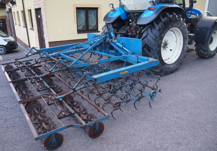 Agregat uprawowy Rabe Werk szerokość robocza 4,7m - Техника для обработки почвы: фото 1 Agregat uprawowy Rabe Werk szerokość robocza 4,7m - Техника для обработки почвы: фото 1