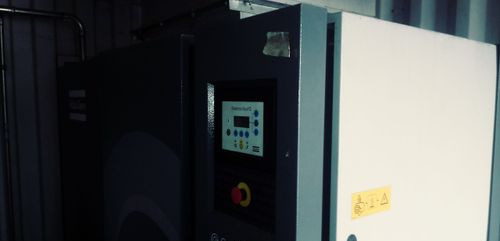 Kompresor Atlas Copco Atlas Copco GA37 Plus 2006 Kompresor sprężarka śrubowa - Воздушный компрессор: фото 2 Kompresor Atlas Copco Atlas Copco GA37 Plus 2006 Kompresor sprężarka śrubowa - Воздушный компрессор: фото 2