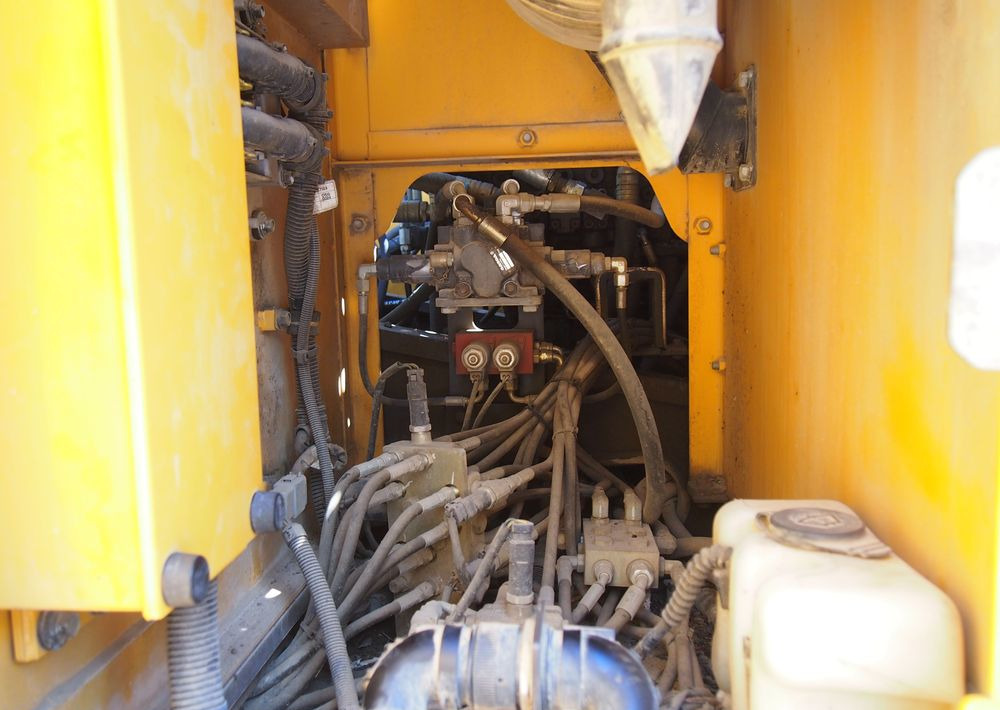 Koparka gąsienicowa Volvo EC180CL 2008 KOPARKA VOLVO - Гусеничный экскаватор: фото 5 Koparka gąsienicowa Volvo EC180CL 2008 KOPARKA VOLVO - Гусеничный экскаватор: фото 5