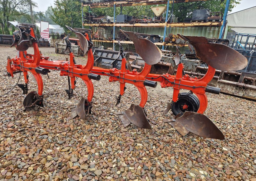 Pług obrotowy GREGOIRE-BESSON 2002 Pług 4 skibowy obrotowy Gregoire-Besson - Плуг: фото 3 Pług obrotowy GREGOIRE-BESSON 2002 Pług 4 skibowy obrotowy Gregoire-Besson - Плуг: фото 3