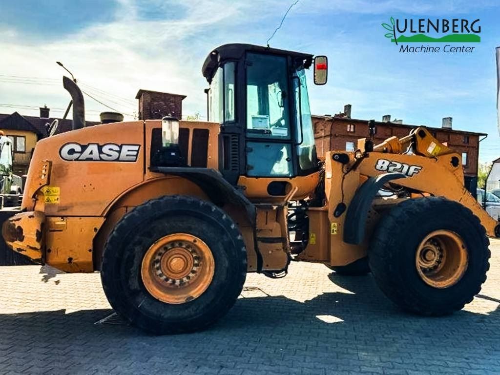 Case 821 F - Колёсный погрузчик: фото 3 Case 821 F - Колёсный погрузчик: фото 3