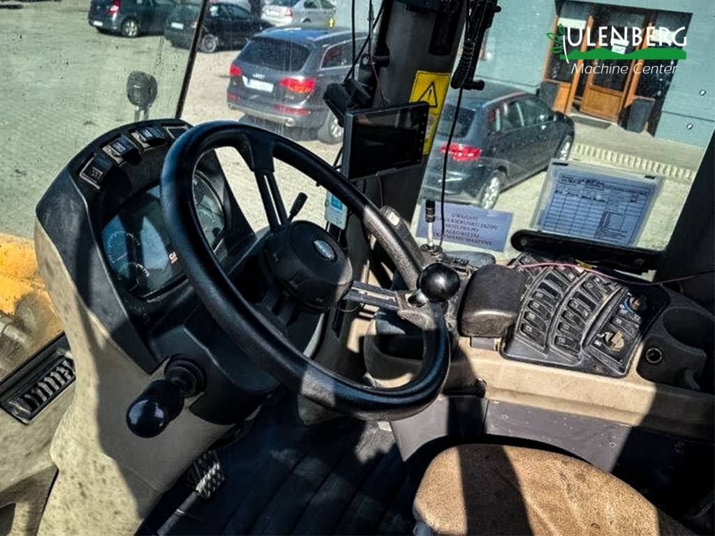 Case 821 F - Колёсный погрузчик: фото 4 Case 821 F - Колёсный погрузчик: фото 4