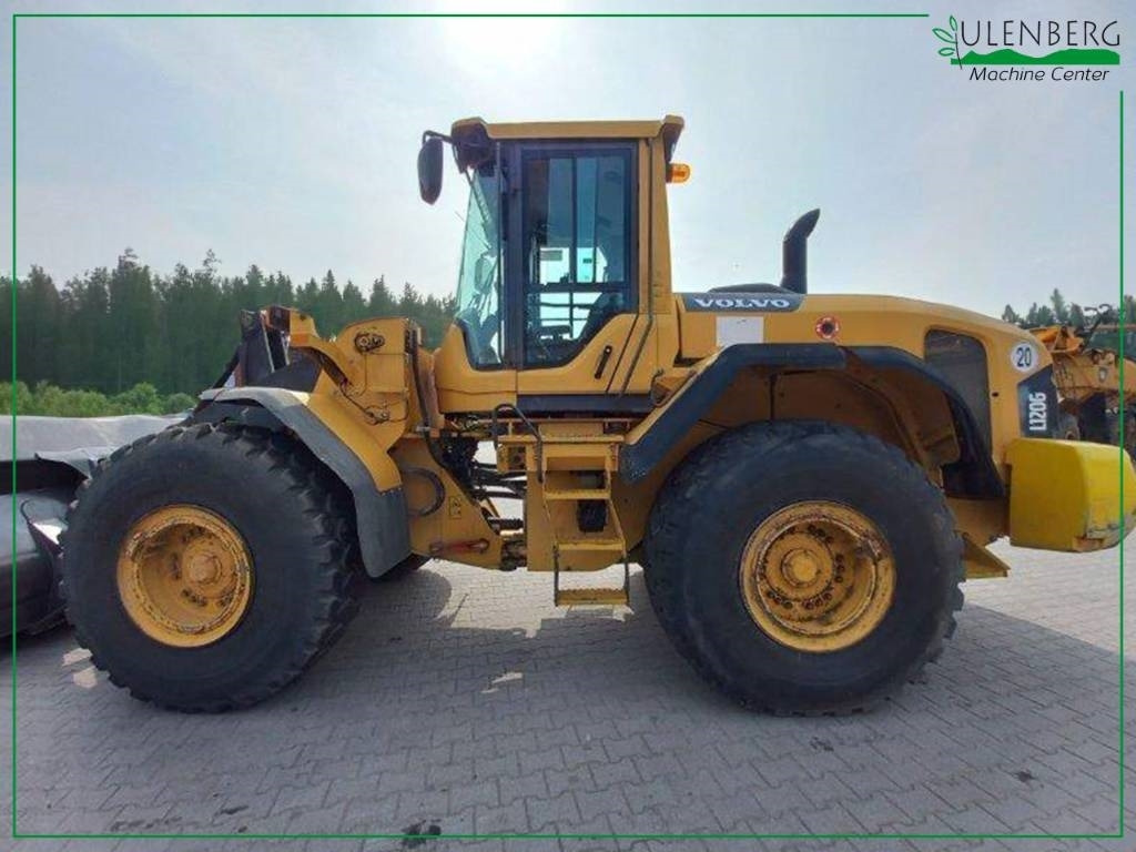 Колёсный погрузчик Volvo L 120 G: фото 6