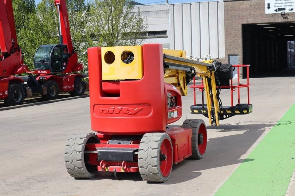 Niftylift HR17NE - Коленчатый подъемник: фото 4 Niftylift HR17NE - Коленчатый подъемник: фото 4