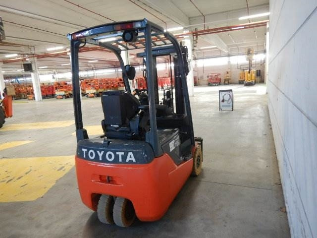 Toyota 8FBEK16T - Электропогрузчик: фото 4 Toyota 8FBEK16T - Электропогрузчик: фото 4