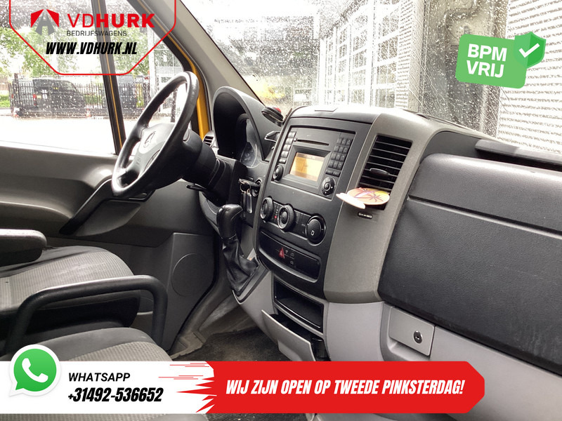 Mercedes-Benz Sprinter 316 2.2 CDI Aut. L2H2 EXPORT ONLY 3.5T Trekgewicht / Airco/ Cruise/ Trekhaak - Цельнометаллический фургон: фото 3 Mercedes-Benz Sprinter 316 2.2 CDI Aut. L2H2 EXPORT ONLY 3.5T Trekgewicht / Airco/ Cruise/ Trekhaak - Цельнометаллический фургон: фото 3