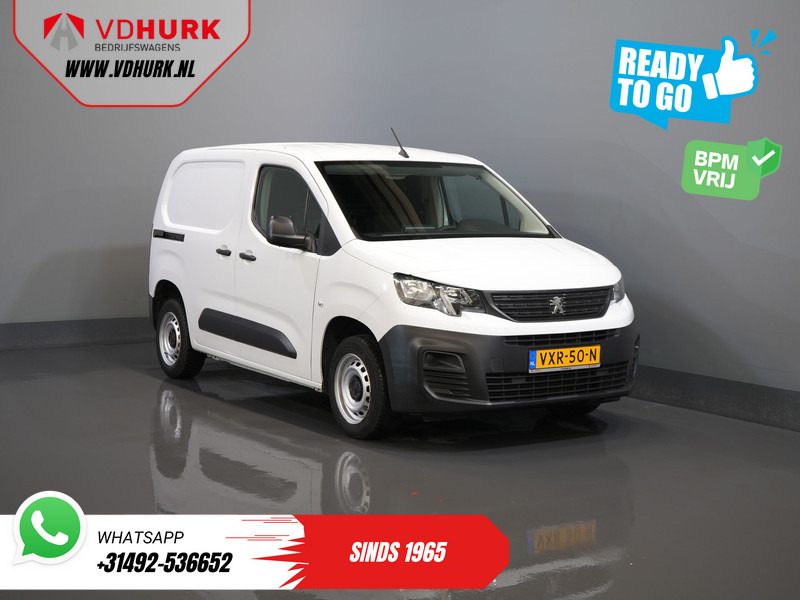 Peugeot Partner 1.5 HDi 100 pk BPM VRIJ Ready2Go 3Pers./ Carplay/ Airco/ Cruise/ Camera/ PDC - Легковой фургон: фото 1 Peugeot Partner 1.5 HDi 100 pk BPM VRIJ Ready2Go 3Pers./ Carplay/ Airco/ Cruise/ Camera/ PDC - Легковой фургон: фото 1