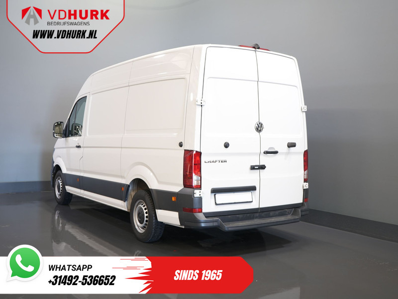 Volkswagen Crafter 35 2.0 TDI 140 pk L3H3 BPM VRIJ! 270Gr. Deuren/ Carplay/ Climate/ Camera/ Cruise - Цельнометаллический фургон: фото 2 Volkswagen Crafter 35 2.0 TDI 140 pk L3H3 BPM VRIJ! 270Gr. Deuren/ Carplay/ Climate/ Camera/ Cruise - Цельнометаллический фургон: фото 2