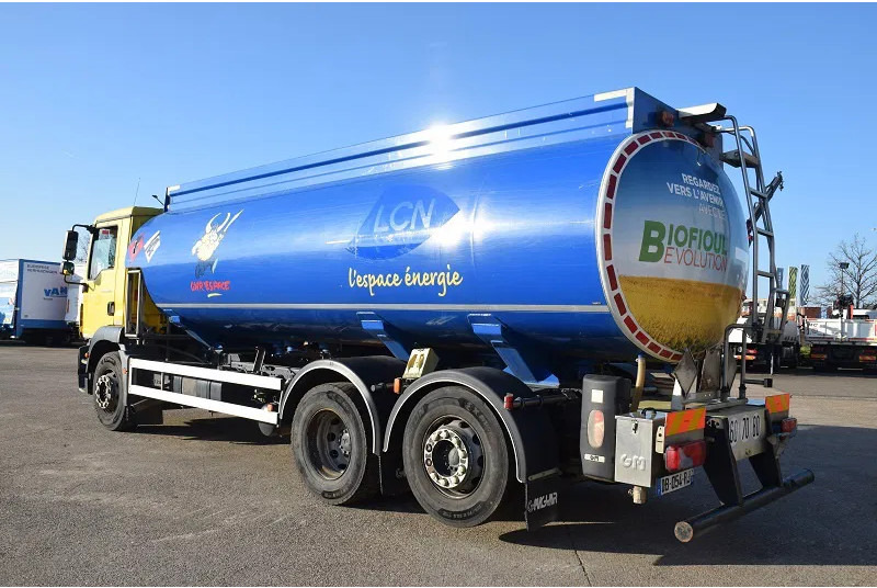 Грузовик-цистерна MAN TGM 26.340: фото 9