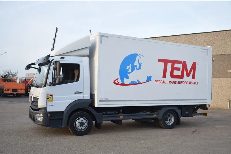 Mercedes-Benz Atego 1021 - Грузовик с закрытым кузовом: фото 3 Mercedes-Benz Atego 1021 - Грузовик с закрытым кузовом: фото 3