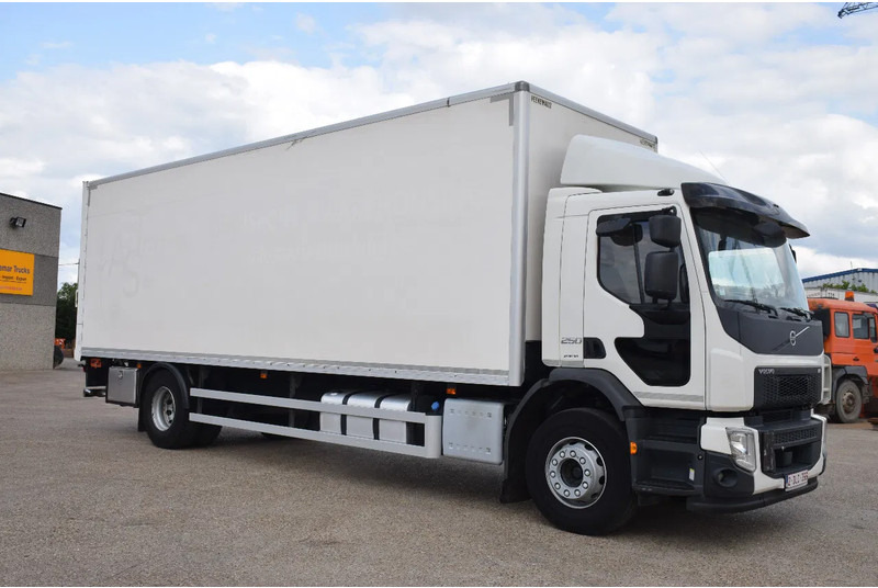 Volvo FE 250 - Грузовик с закрытым кузовом: фото 5 Volvo FE 250 - Грузовик с закрытым кузовом: фото 5