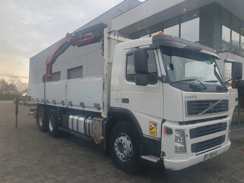 Volvo FM 400 - Автоманипулятор: фото 1 Volvo FM 400 - Автоманипулятор: фото 1