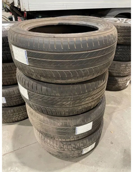 Goodyear Set Goodyear banden 255/50 R19 - Шина для Легковых автомобилей: фото 1 Goodyear Set Goodyear banden 255/50 R19 - Шина для Легковых автомобилей: фото 1