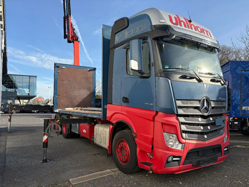 Mercedes-Benz Actros 2548 6X2 + Aanhanger*Palfinger crane*Cruise control*Airco* - Тентованный грузовик, Автоманипулятор: фото 4 Mercedes-Benz Actros 2548 6X2 + Aanhanger*Palfinger crane*Cruise control*Airco* - Тентованный грузовик, Автоманипулятор: фото 4