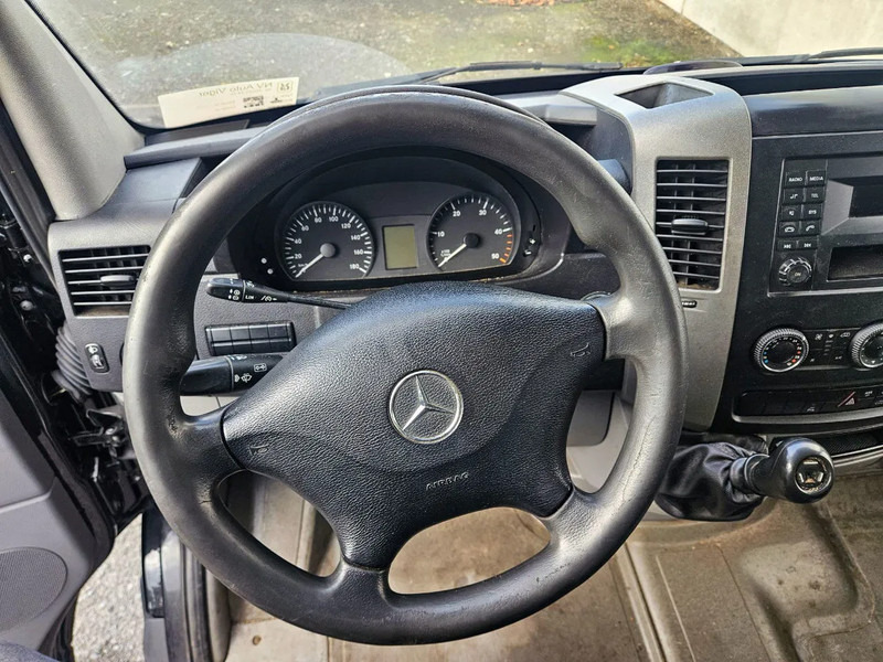 Mercedes-Benz Sprinter 313 - Малотоннажный рефрижератор: фото 4 Mercedes-Benz Sprinter 313 - Малотоннажный рефрижератор: фото 4