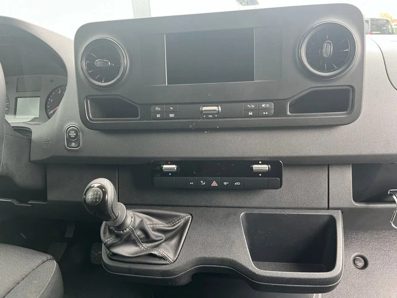 Mercedes-Benz Sprinter 315 L3H2*360°Camera*parktronic*cruise control*zetelverwarming* - Цельнометаллический фургон: фото 5 Mercedes-Benz Sprinter 315 L3H2*360°Camera*parktronic*cruise control*zetelverwarming* - Цельнометаллический фургон: фото 5
