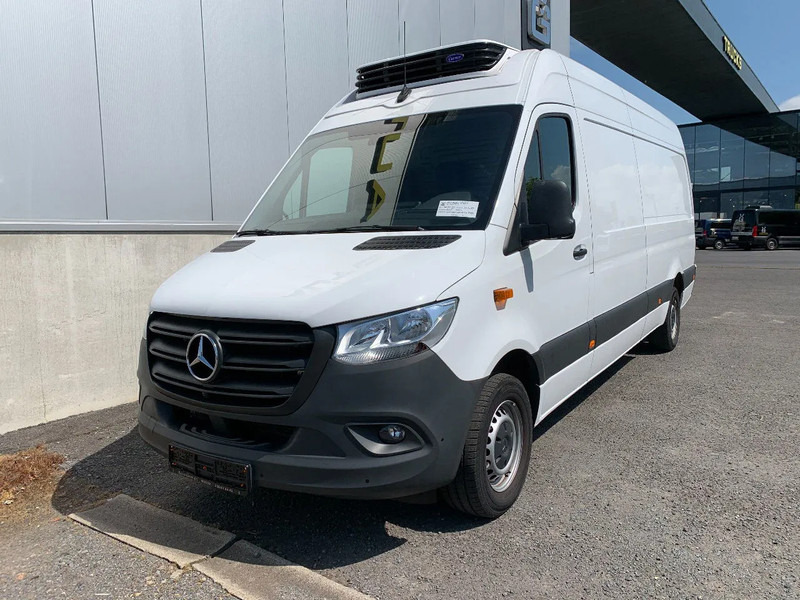 Mercedes-Benz Sprinter 315 L3H2*NEW Carrier xarios 350 -18°C*achteruitrijcamera*navigatie*zetelverwarming*360° camera* - Малотоннажный рефрижератор: фото 1 Mercedes-Benz Sprinter 315 L3H2*NEW Carrier xarios 350 -18°C*achteruitrijcamera*navigatie*zetelverwarming*360° camera* - Малотоннажный рефрижератор: фото 1