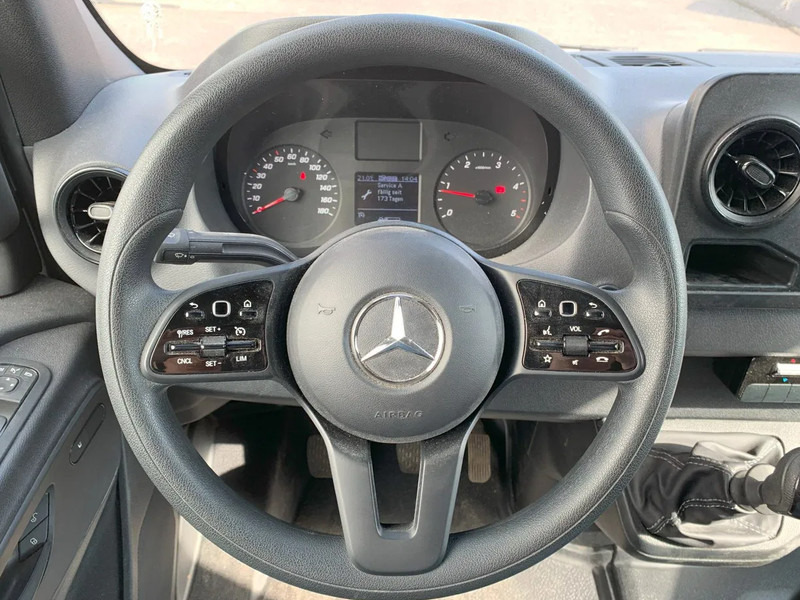 Mercedes-Benz Sprinter 317 CDI*NEW XARIOS 350*L2H2*360°CAMERA*TEMPOMAT*NAVIGATIE* - Малотоннажный рефрижератор: фото 5 Mercedes-Benz Sprinter 317 CDI*NEW XARIOS 350*L2H2*360°CAMERA*TEMPOMAT*NAVIGATIE* - Малотоннажный рефрижератор: фото 5