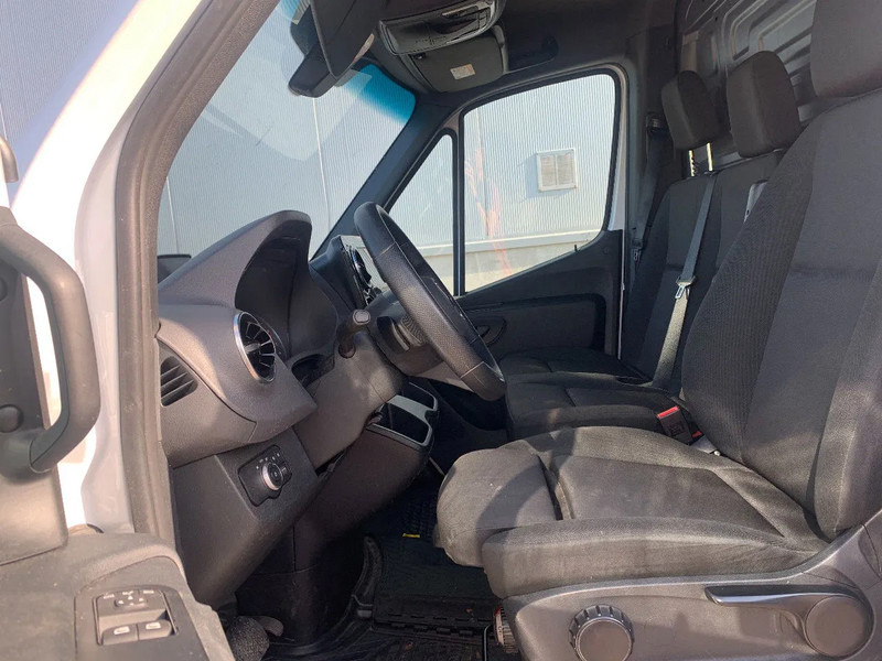 Mercedes-Benz Sprinter 317 CDI*RWD PRO*L2H2*Tempomat*360°Camera*Navi - Цельнометаллический фургон: фото 3 Mercedes-Benz Sprinter 317 CDI*RWD PRO*L2H2*Tempomat*360°Camera*Navi - Цельнометаллический фургон: фото 3