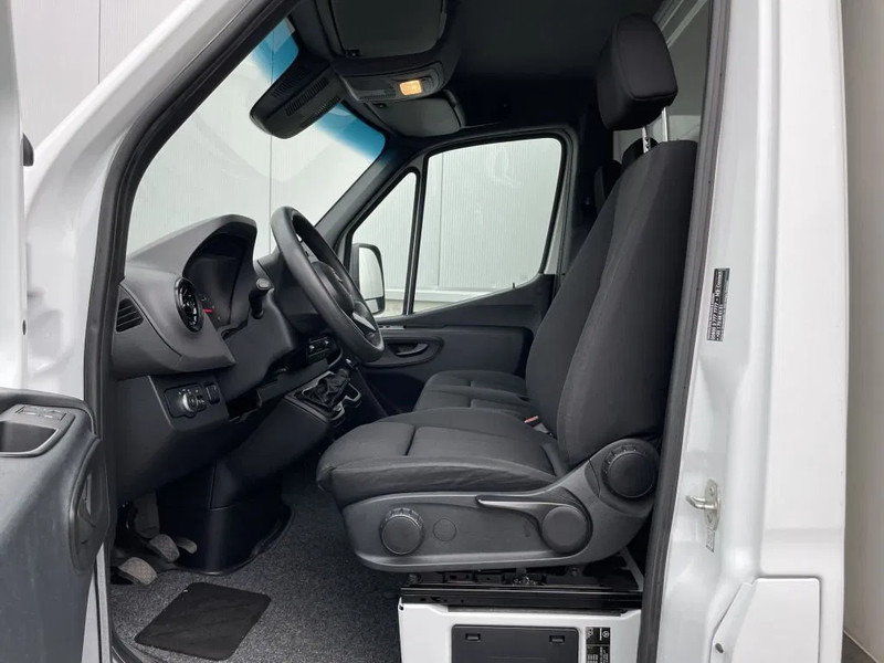 Mercedes-Benz Sprinter 514 *Airconditioning*Cruise control*Zijwindassistent*laadbrug - Малотоннажный фургон: фото 3 Mercedes-Benz Sprinter 514 *Airconditioning*Cruise control*Zijwindassistent*laadbrug - Малотоннажный фургон: фото 3