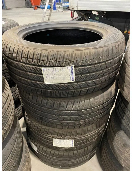 Vredestein Vredestein banden maat 255/50 R19 107 W M+S - Шина для Легковых автомобилей: фото 1 Vredestein Vredestein banden maat 255/50 R19 107 W M+S - Шина для Легковых автомобилей: фото 1