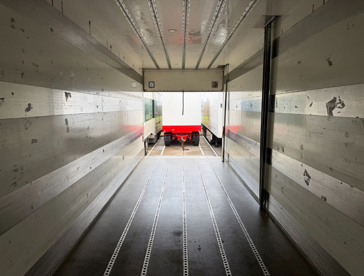 Рефрижератор DAF CF 450 SC Heiwo Isolated BOX 875 x 250 x 275 INS. Carrier Cooling 340.000 KM Tail Lift Super Condition NEW APK - TUV: фото 22