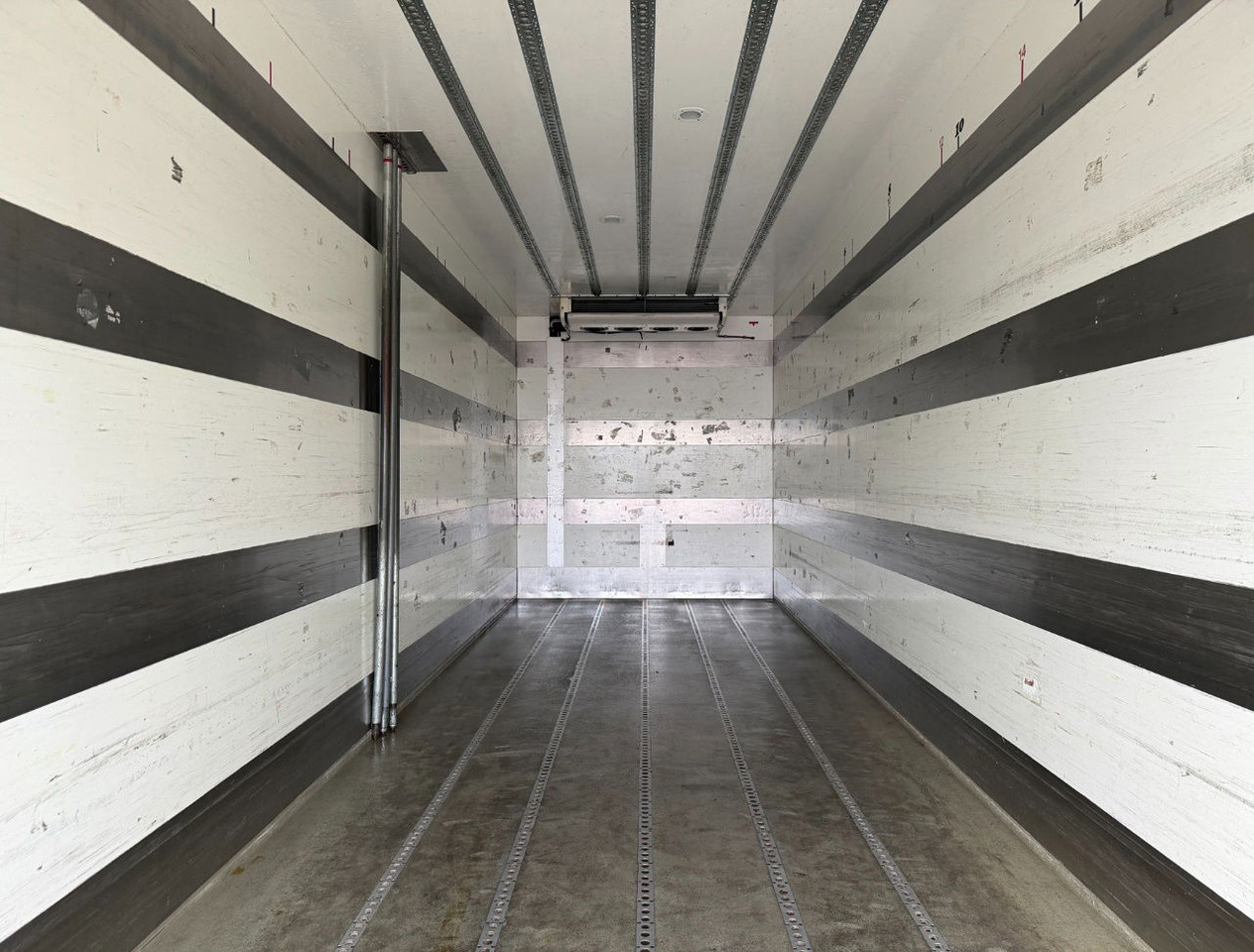 Рефрижератор DAF CF 450 SC Heiwo Isolated BOX 875 x 250 x 275 INS. Carrier Cooling 340.000 KM Tail Lift Super Condition NEW APK - TUV: фото 21