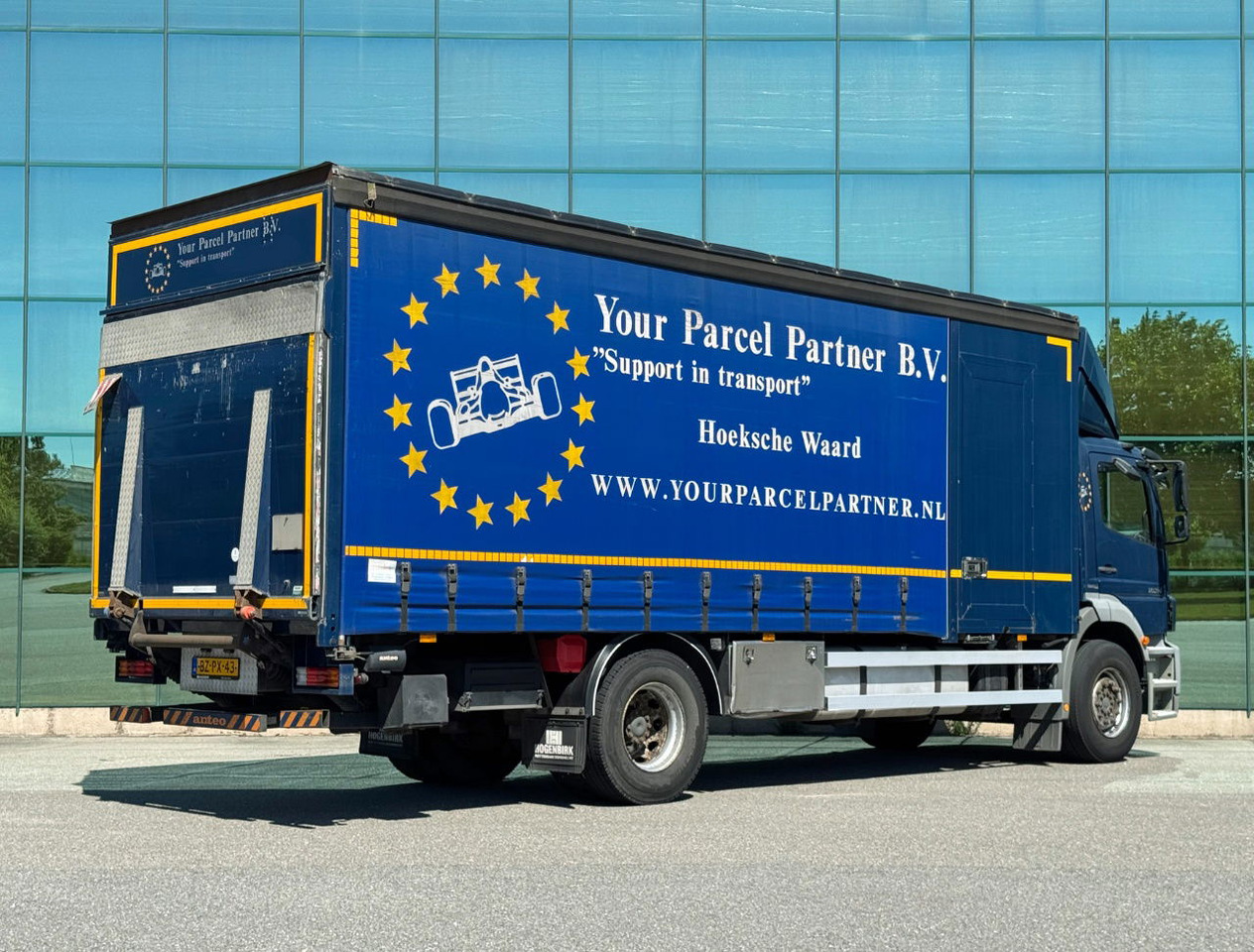 Mercedes-Benz Axor 1824 Euro 5 694.000 KM Curtain Side Door Tail Lift NEW Tacho TOP Condition NL Truck - Тентованный грузовик: фото 4 Mercedes-Benz Axor 1824 Euro 5 694.000 KM Curtain Side Door Tail Lift NEW Tacho TOP Condition NL Truck - Тентованный грузовик: фото 4