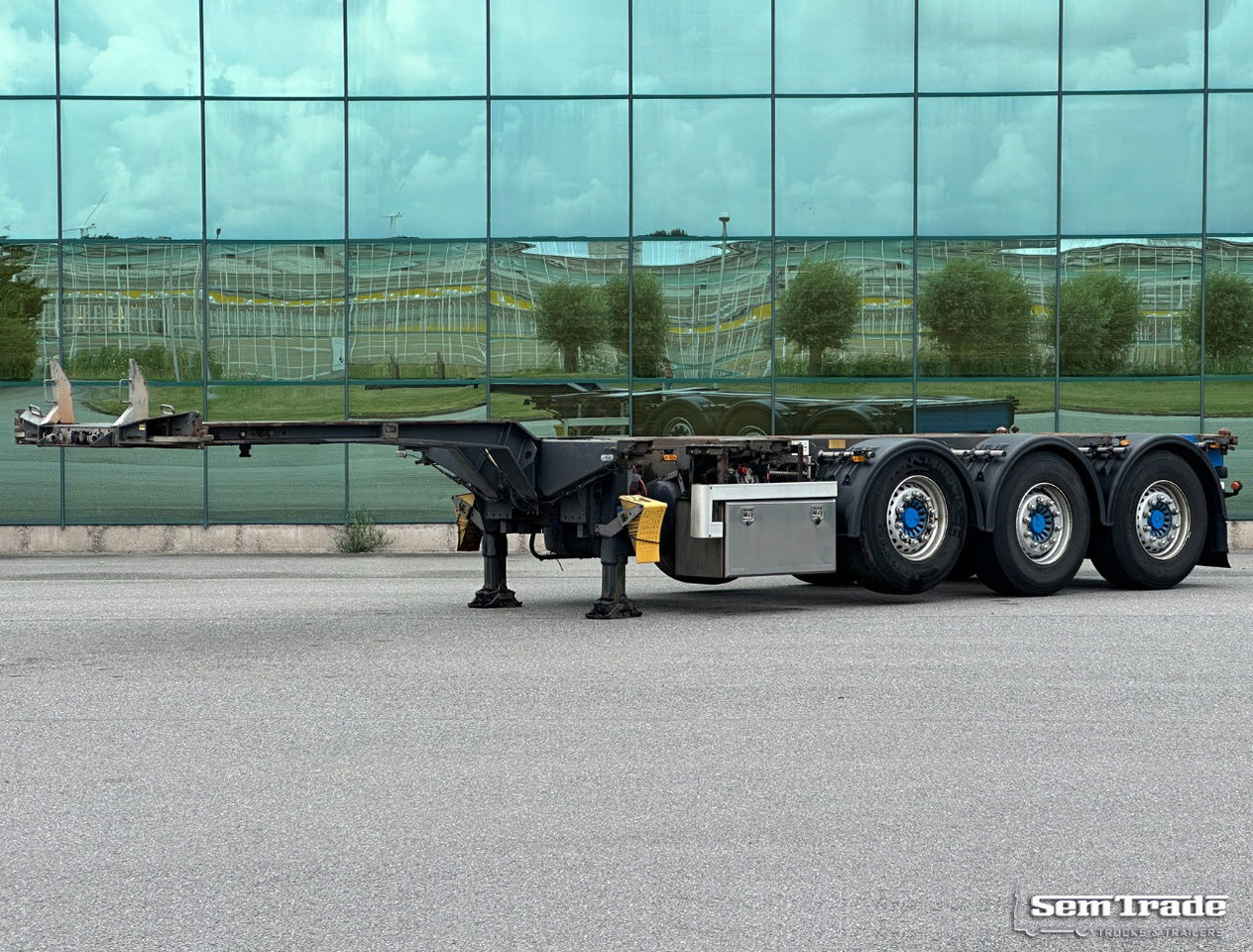 Pacton TXC.343.KB Front+Middle+Back Slider Lift Axle Steering Axle NL-Trailer - Полуприцеп-контейнеровоз/ Сменный кузов: фото 1 Pacton TXC.343.KB Front+Middle+Back Slider Lift Axle Steering Axle NL-Trailer - Полуприцеп-контейнеровоз/ Сменный кузов: фото 1